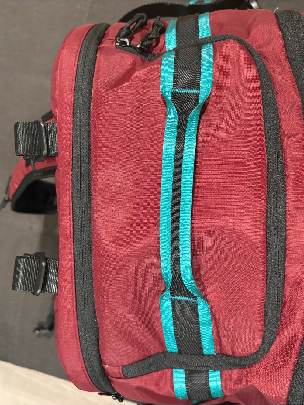 Bagsmart Carry-On Red Travel Backpack - Picture 3 of 7